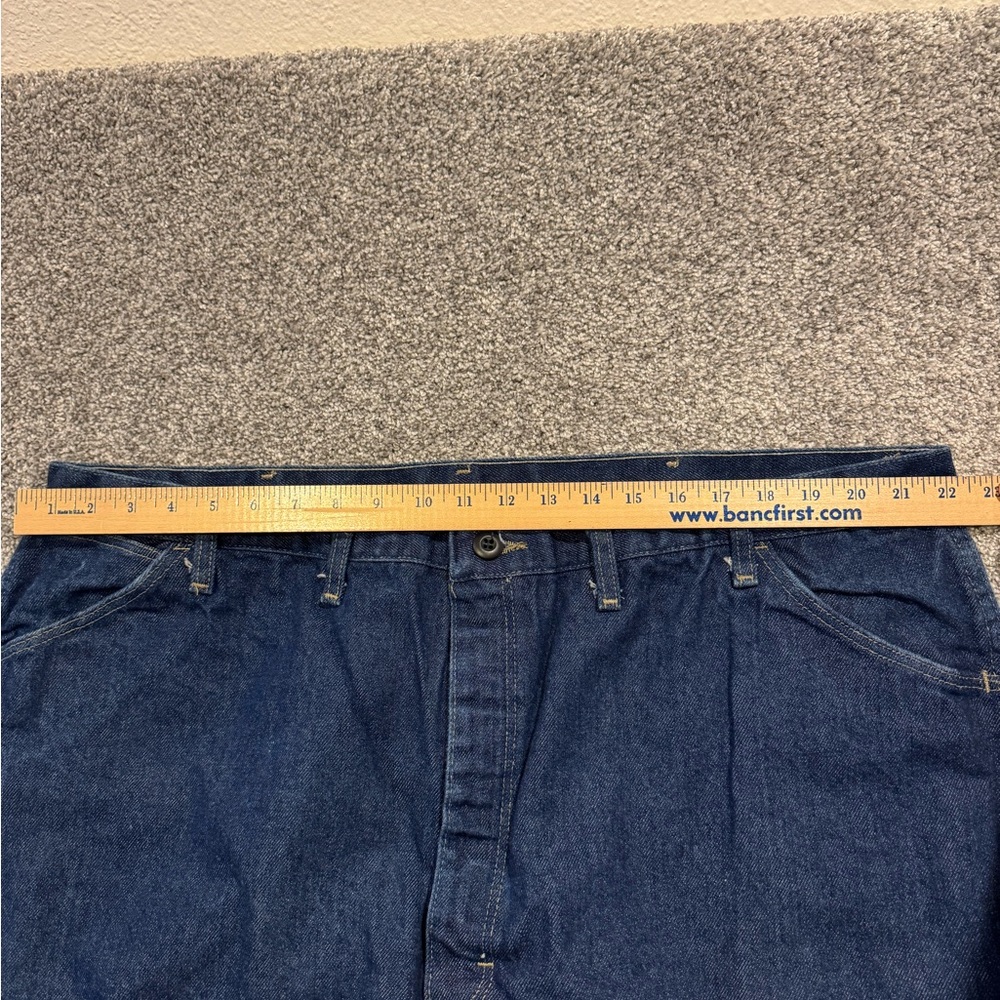 Bulwark FR Jeans Mens 46x32 Relaxed Fit Flame Resistant Workwear Dark Wash Denim - Picture 4 of 10